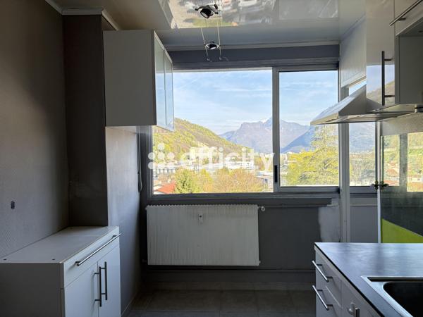 Appartement 3 pièces - 77 m² Exclusivité