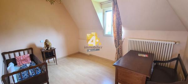 Maison - 15 pièces - 350 m²