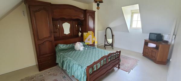 Maison - 15 pièces - 350 m²