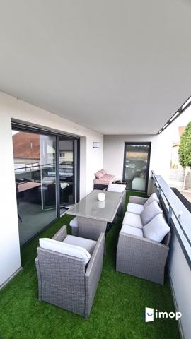 Appartement lumineux en parfait état avec TERRASSE