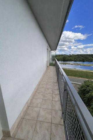 EXCLUSIVITÉ  APPARTEMENT T2 EN BORD DE LOIRE