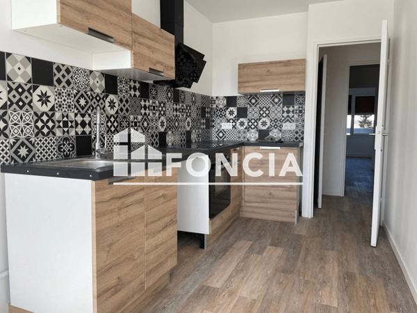Location Appartement 3 pièces 72.36 m² - 1 RUE DE CHAMBORD Orleans 45000