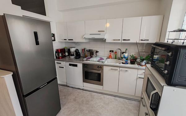 Maison à vendre    4 pièces •  Épernay