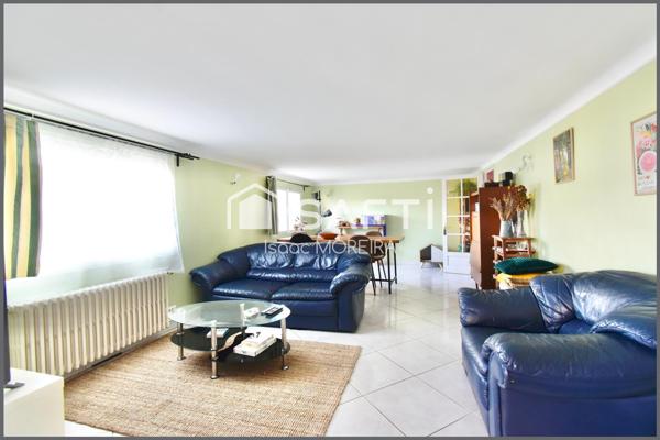 Maison 4 chambres avec garage proche Anet