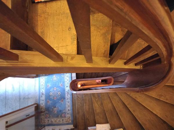 Maison historique avec jardin dans d'un village typique