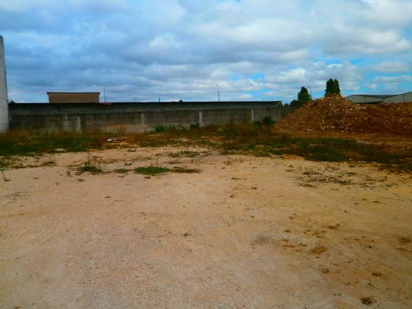 TERRAIN A BATIR 795 M2 VIABILISER DANS ALLEE SECURISER Bourges (18000)