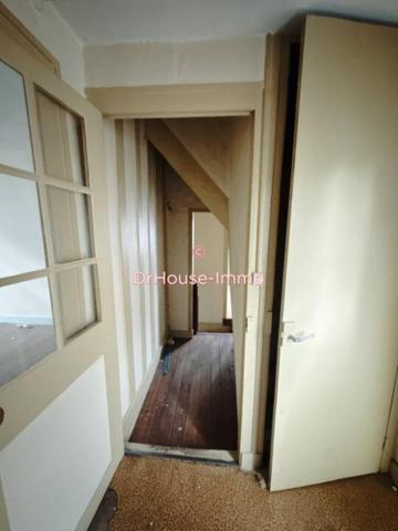 Immeuble à vendre 6 pièces de 140 m²