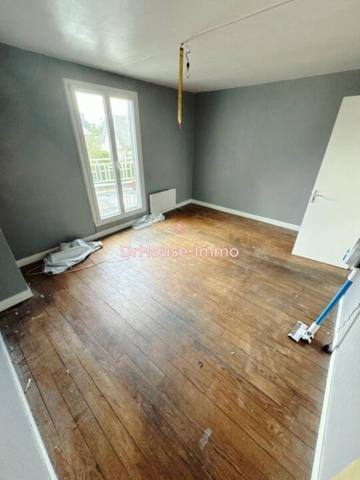 Immeuble à vendre 6 pièces de 140 m²