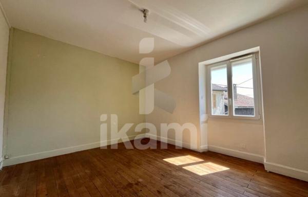 Maison 5 pièces - St Etienne de Crossey  - 118 m2 habitables