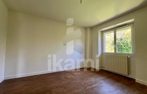 Maison 5 pièces - St Etienne de Crossey  - 118 m2 habitables