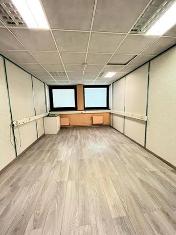 Bureaux à vendre à Saint-Laurent-Blangy dans le Pas-de-Calais (62223), ref : 62135-2249