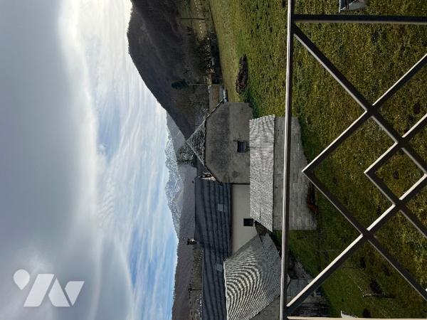 T1 bis en duplex de 31.23 m², casier à ski,  avec vues sur les montagnes, à Sainte-Marie-de-Campan.