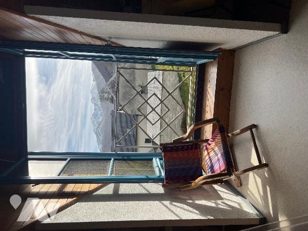 T1 bis en duplex de 31.23 m², casier à ski,  avec vues sur les montagnes, à Sainte-Marie-de-Campan.