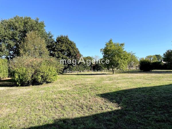 Terrain à VEZINS, 49340 - 750m²