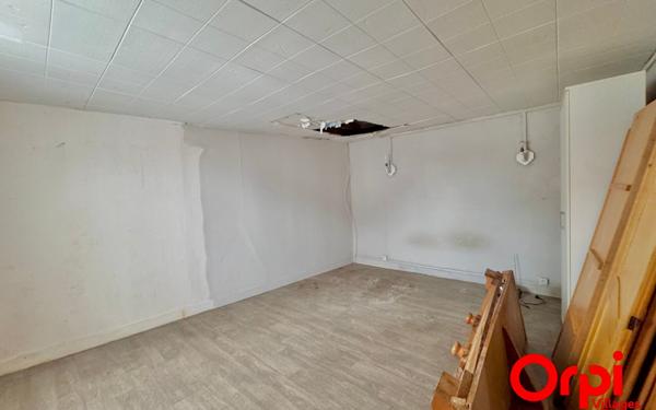 Maison à vendre    2 pièces •  Saint-Michel