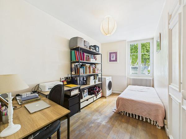 Appartement Tournon-sur-rhÔne 4 pièce(s) avec vue sur le Rhône