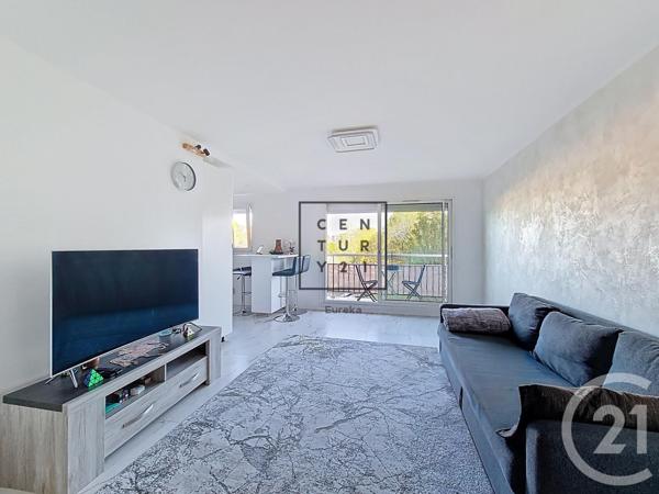 Appartement F3 à vendre  3 pièces - 51,60 m2 FRESNES - 94