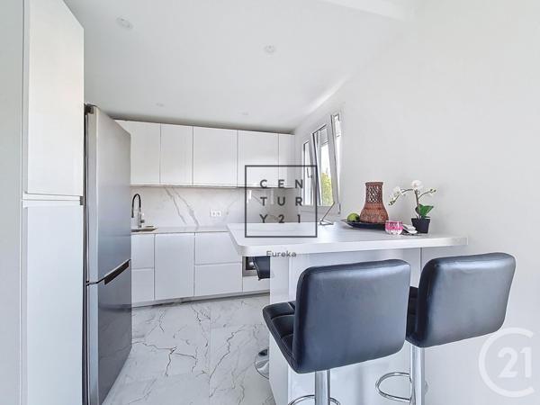 Appartement F3 à vendre  3 pièces - 51,60 m2 FRESNES - 94