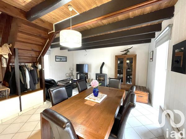 Maison 4 pièces de 70 m² à Groix (56590)
