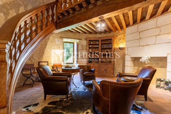 Dordogne – Magnifique château du XVème et XVIIème siècle