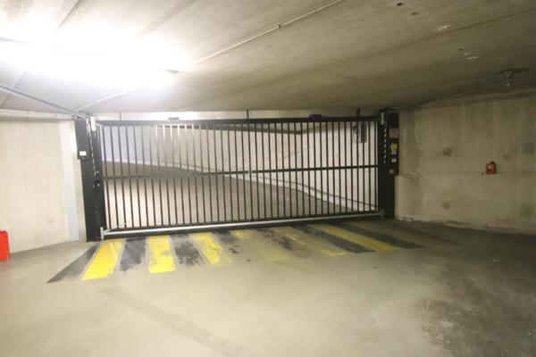 A LOUER : Parking à LILLE • Porte de valenciennes • 60 € CC • Réf. 513-002