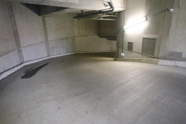 A LOUER : Parking à LILLE • Porte de valenciennes • 60 € CC • Réf. 513-002