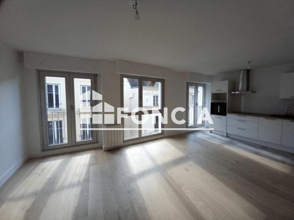 Location Appartement 3 pièces 73.49 m² - 12 RUE DU BOIS MERRAIN Chartres 28000