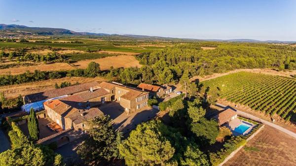 Domaine avec maison, gîtes, auberge, parc