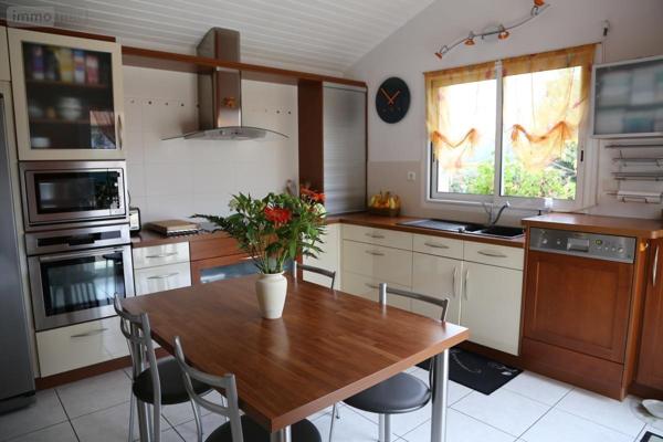 Maison à vendre à La Séguinière dans le Maine-et-Loire (49280), ref : 49055-54