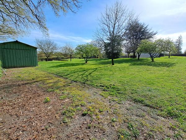 Maison de 85m² sur une parcelle de 2640m²