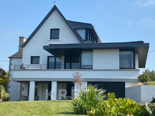 Maison d'architecte vue mer