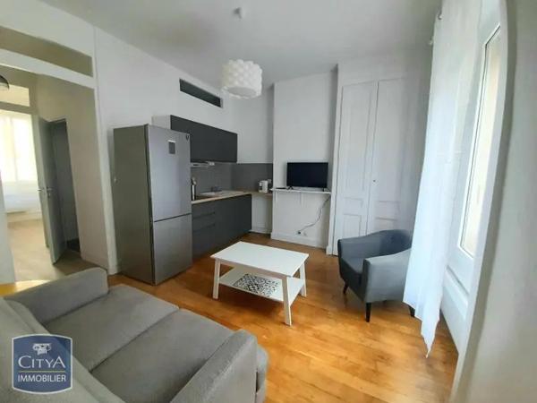 Appartement à louer 3 pièces 41.05m² Lyon 7e Arrondissement (69007)