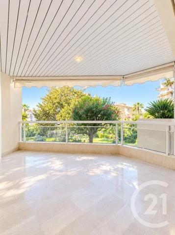 Appartement F3 à vendre  3 pièces - 71 m 2   CANNES  - 06
