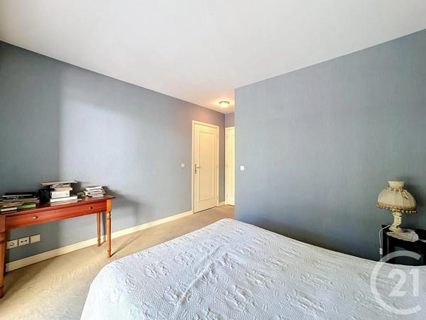 Appartement F3 à vendre  3 pièces - 71 m 2   CANNES  - 06