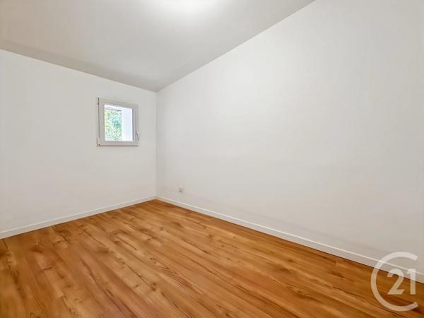 Maison à vendre  3 pièces - 62,95 m 2   MARSEILLE  - 13011