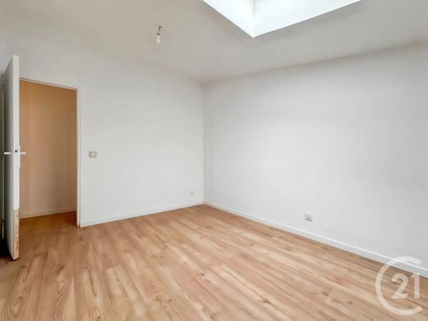 Maison à vendre  3 pièces - 62,95 m 2   MARSEILLE  - 13011