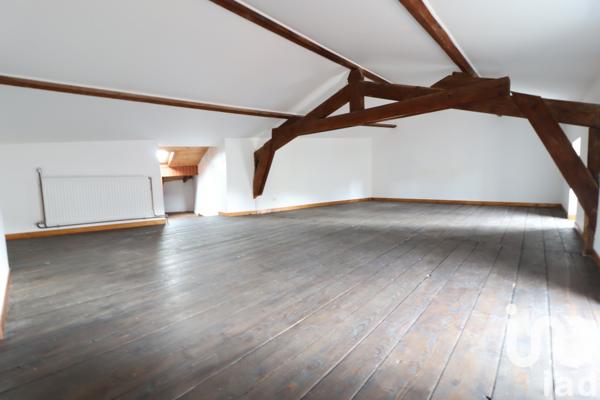 Maison à vendre 4 pièces 130 m² Vic-le-Comte