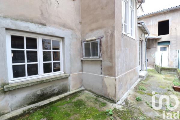 Maison à vendre 4 pièces 130 m² Vic-le-Comte