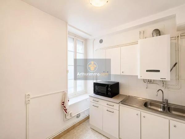 Vente                                                      Appartement
                        
                     4 pièces                      75 m2                     à Coulommiers