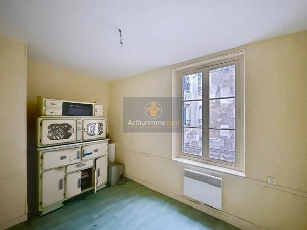 Vente                                                      Appartement
                        
                     4 pièces                      75 m2                     à Coulommiers