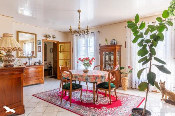 Maison à vendre |  Saint-Yrieix-la-Perche |  6 pièces | 163 m²