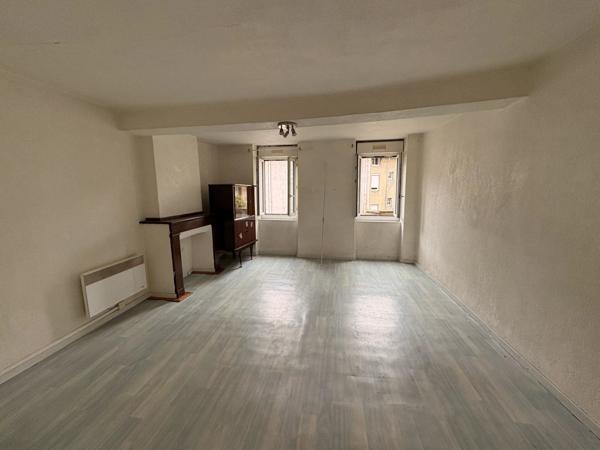 Vente Maison 3 pièces 68 m2 à Lavelanet