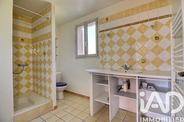 Maison à vendre 8 pièces 237 m² Saint-Sauveur-Gouvernet