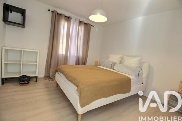 Maison à vendre 8 pièces 237 m² Saint-Sauveur-Gouvernet