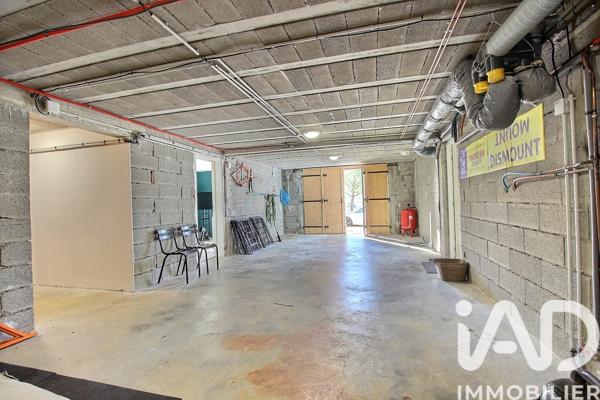 Maison à vendre 8 pièces 237 m² Saint-Sauveur-Gouvernet