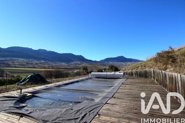 Maison à vendre 8 pièces 237 m² Saint-Sauveur-Gouvernet