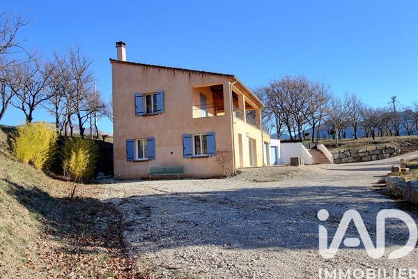 Maison à vendre 8 pièces 237 m² Saint-Sauveur-Gouvernet