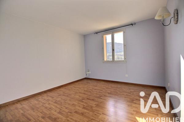 Maison à vendre 8 pièces 237 m² Saint-Sauveur-Gouvernet