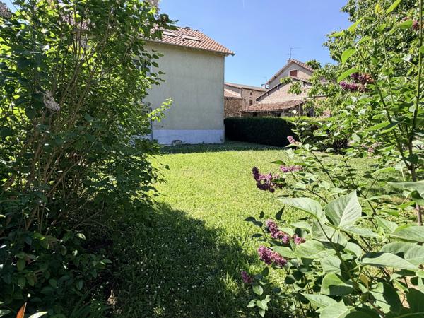 À 5 minutes du golf, 5 chambres, 3 salles de bains et un appartement