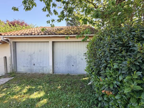 À 5 minutes du golf, 5 chambres, 3 salles de bains et un appartement